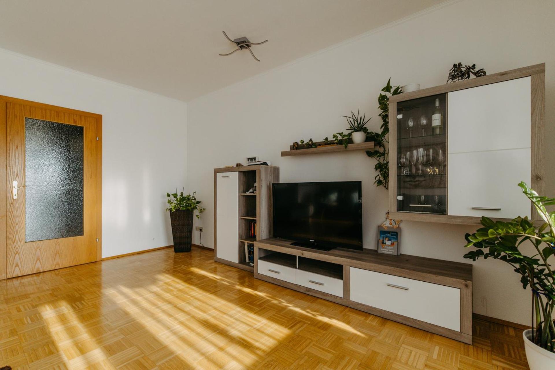 Grosse Ferienwohnung Burgenland Eisenstadt Luaran gambar